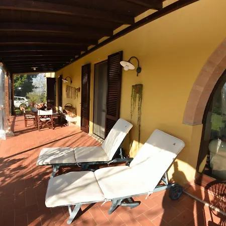 Nyaraló Poggio Colombaie