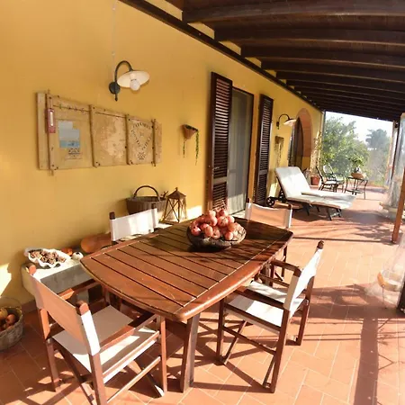 Poggio Colombaie Nyaraló *