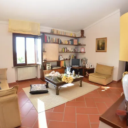 Poggio Colombaie Nyaraló